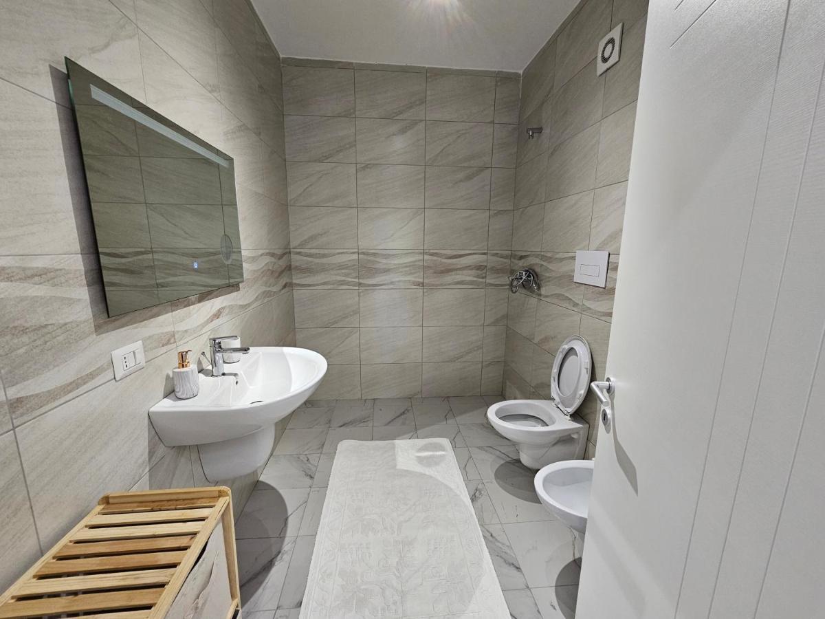 Tower Bridge Apartment Tirana Zewnętrze zdjęcie